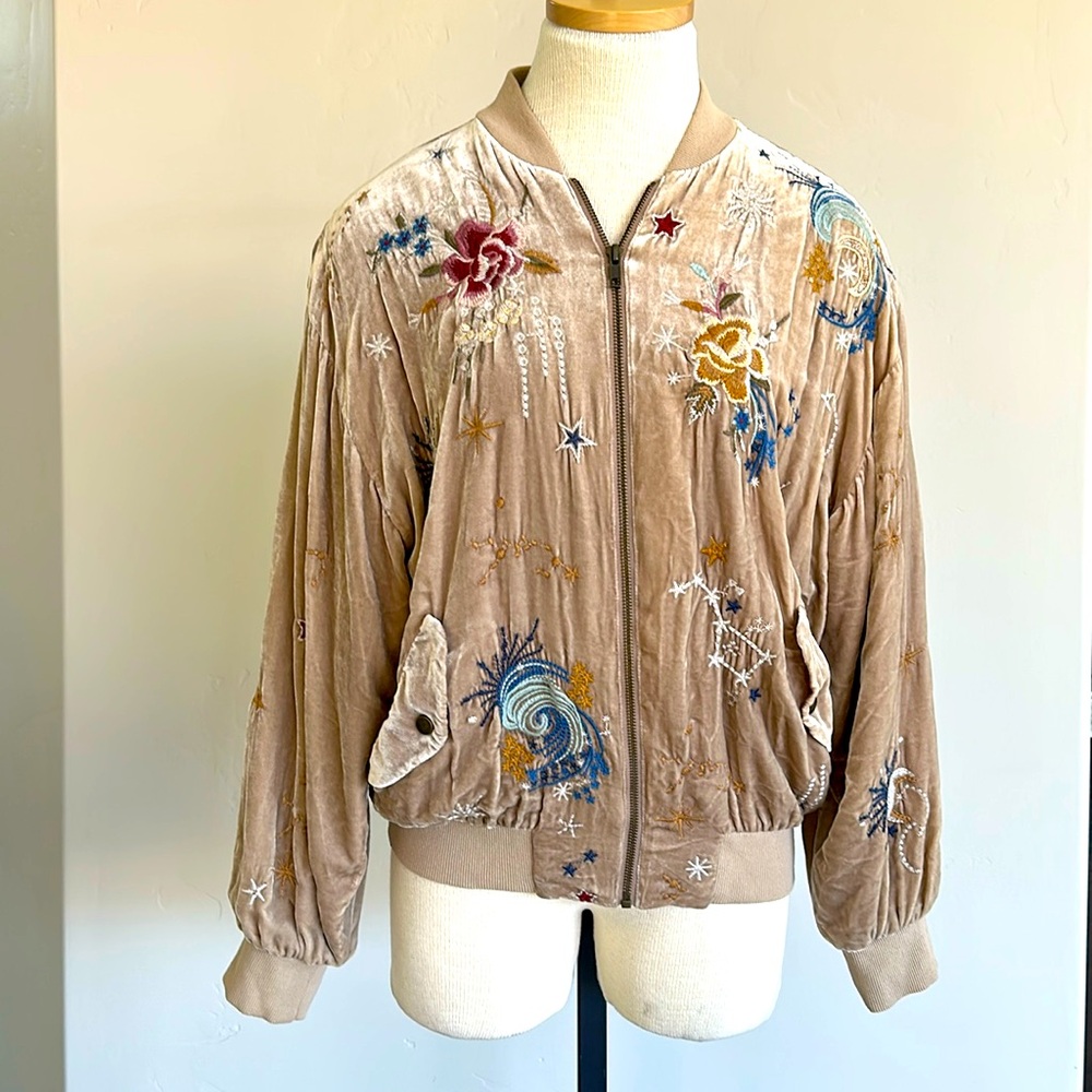 JOHNNY WAS  VELVETEEN EMBROIDERED BOMBER JACKET LIKE NEW